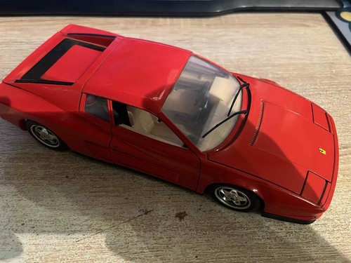Voiture miniature ferrari - miniature, 1/18