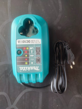  Chargeur Makita DC10 –