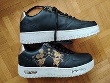 SUPERBES BASKETS POINTURE 40