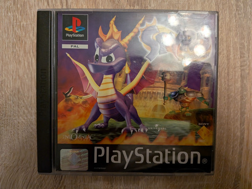 Jeu playstation spyro - [jeu, playstation]