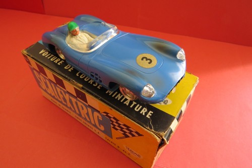 Scalextric france aston - aston, martin