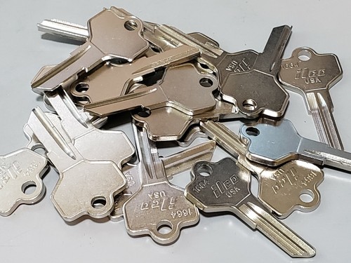 Ilco 1664 uncut key - uncut,