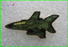 Pin's Un petit avion Plane CEC ID PREMIER  #104