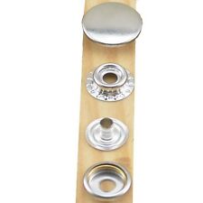 Fermoir bouton attache en fer