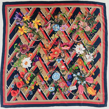 Foulard en soie GUCCI