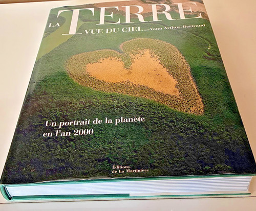 Livre terre vue ciel - terre,