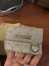 LOUIS VUITTON Monogram Shine