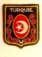 Écusson TURQUIE en feutrine brodée - hauteur 6,2 cm