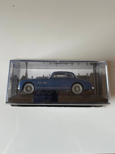 Voiture miniature bugatti type - voiture,