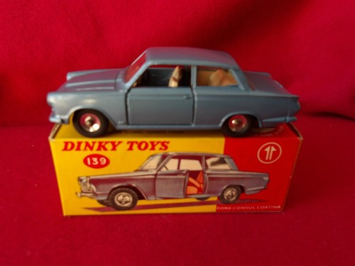 Dinky toys ford - -,