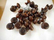 boite de 25 boutons de
