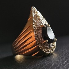 Imposante bague chevalière