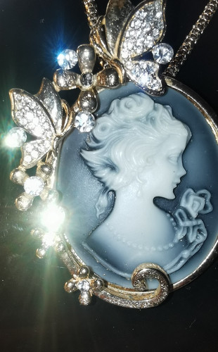 Magnifique collier camée - , bleu