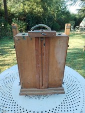 Malette De Peintre, Chevalet