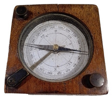 PETITE BOUSSOLE DE MARINE EN