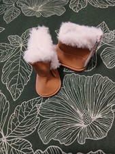 Chaussure pour poupée Marie