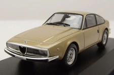 MAXICHAMPS - Voiture de 1972