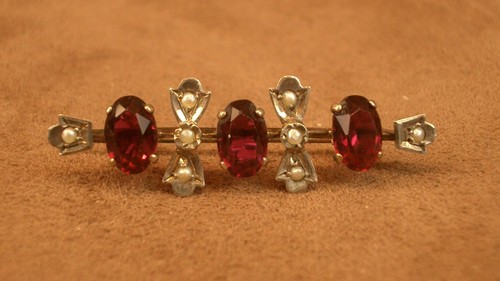 Belle broche ancienne - , en