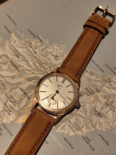 Montre ancienne année - ancienne,
