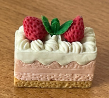 Miniature Strawberry Cake Strawberry Cream Japanese Gum Japan 2.8cm!