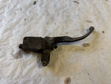 MAITRE CYLINDRE AVANT - BETA