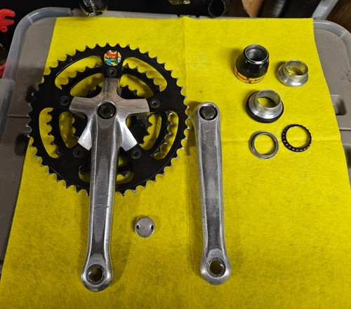 Pédalier mavic 637 boitier - 637, +