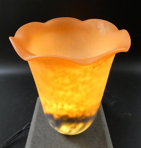 Tulipe pâte verre signée - verre,