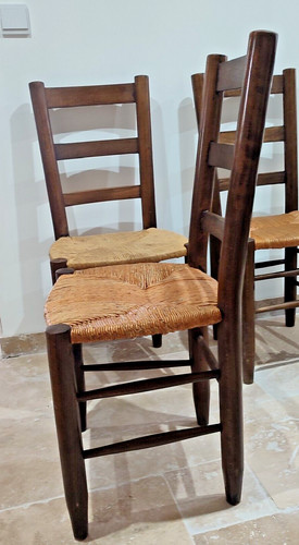 Série chaises bauche par - série,