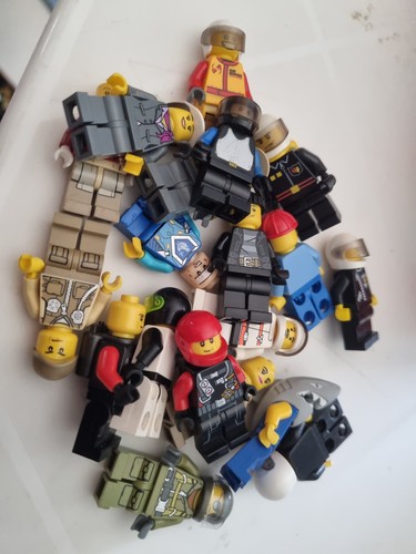 Lot personnages lego - lot,