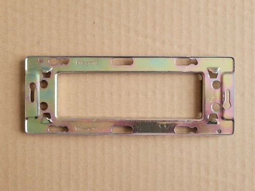 Legrand 74806 support - 74806,