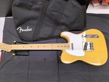 (Fender) Guitare électrique