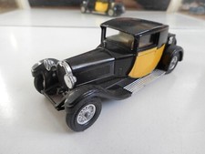 Matchbox Models of Yesteryear 1926 Bugatti Type 44 en noir/jaune