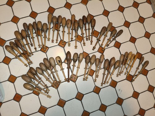 Lot anciens fuseau bois - lot,