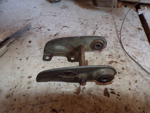 Pattes moteur motobecane - 48,