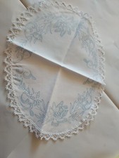 Napperon Ovale A Broder