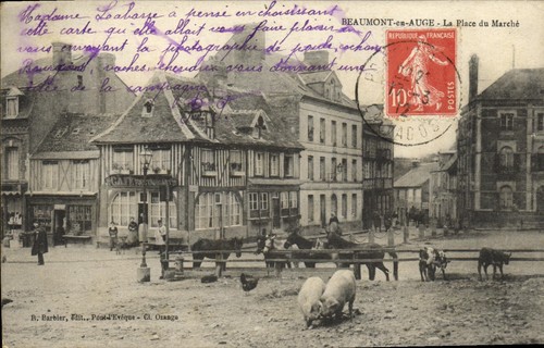 Beaumont auge la place - beaumont-en-auge,