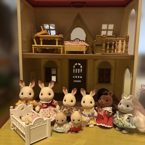 Sylvanian families cozy - families,