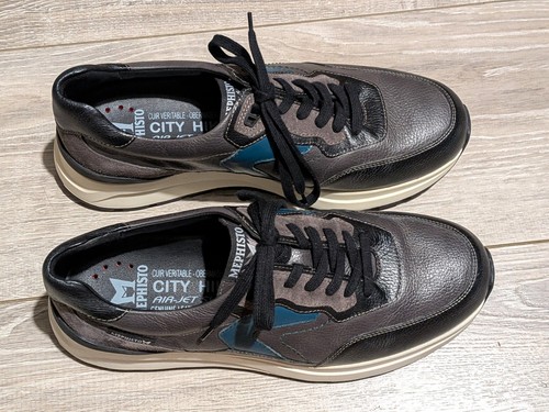 Chaussures neuves baskets - chaussures,