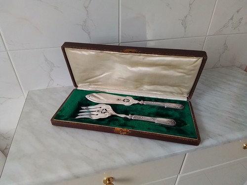 Service poisson fourchette - ,