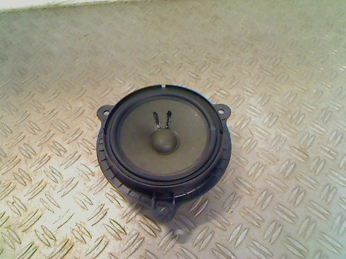 Haut parleur enceinte - haut,