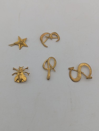 Lot insignes de faluche - de,