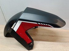 UN GARDE BOUE AVANT HONDA