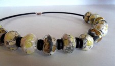 Collier perles galets