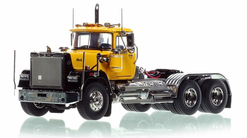 Heavy haul replicas - heavy, mack