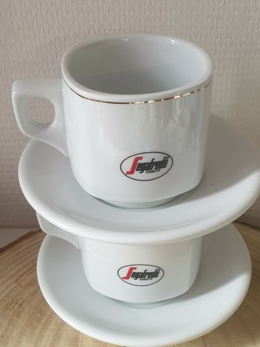 Rare grandes tasses - ,