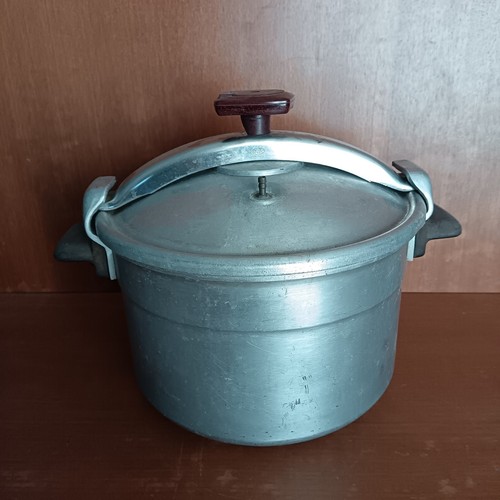 Ancienne cocotte minute seb - cocotte-minute,