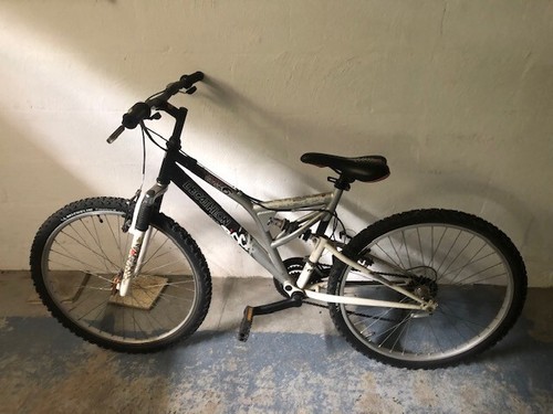 Vélo decathlon rockrider - vélo,