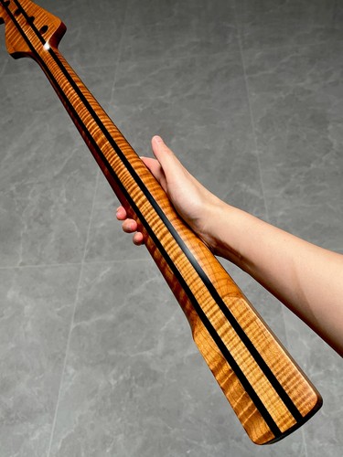 Aaaaa5piece fretless style - aaaaa5piece, j
