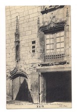 brine, castle of Queen Cecilia, door and window