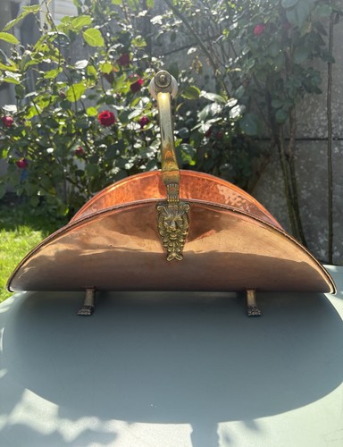 Pelle charbon ancienne - charbon,